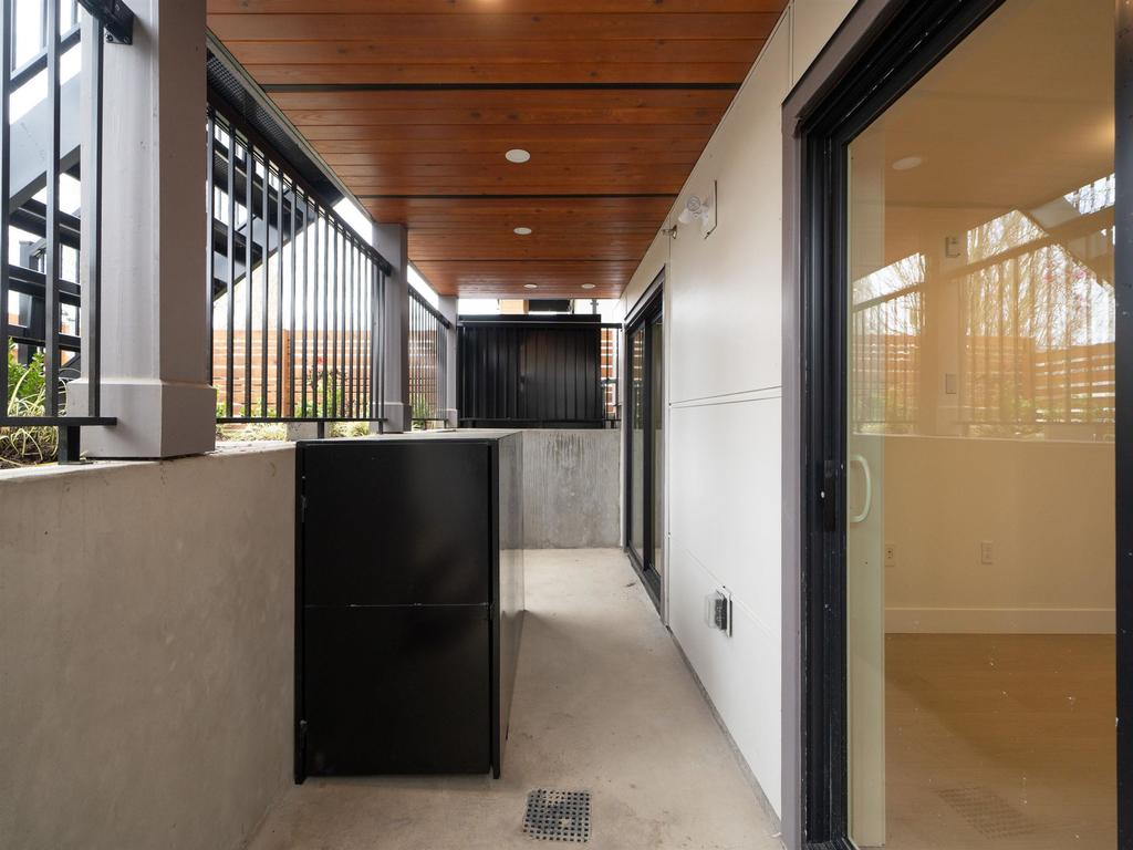 Listing Image for R3110785