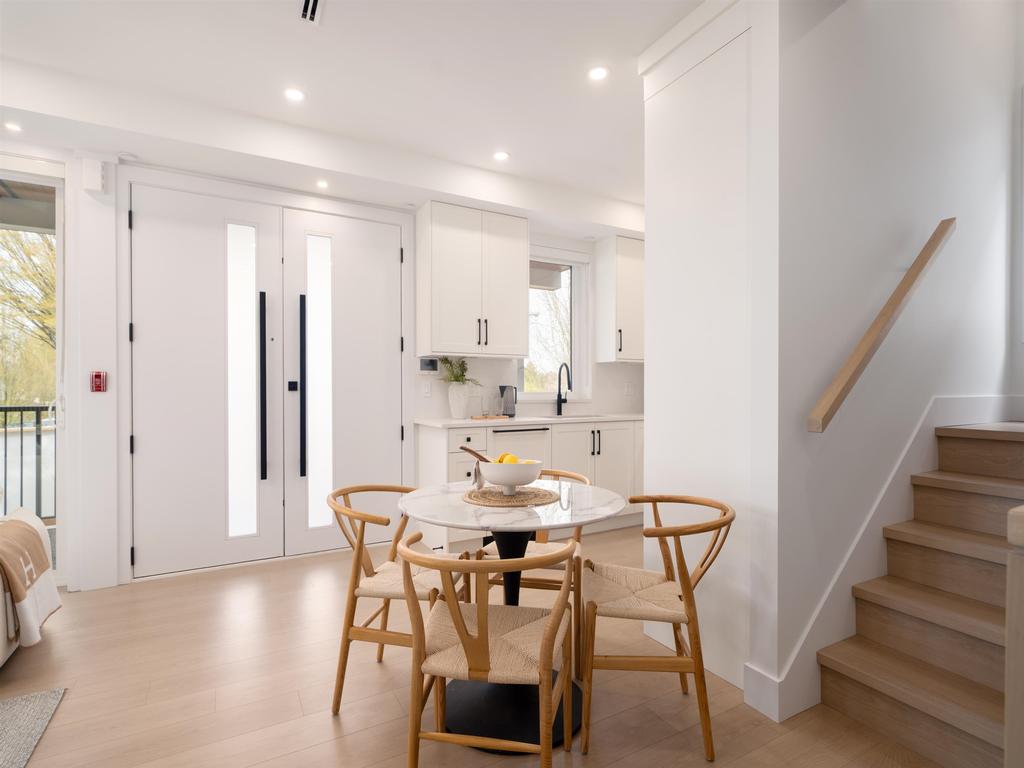 Listing Image for R3110785