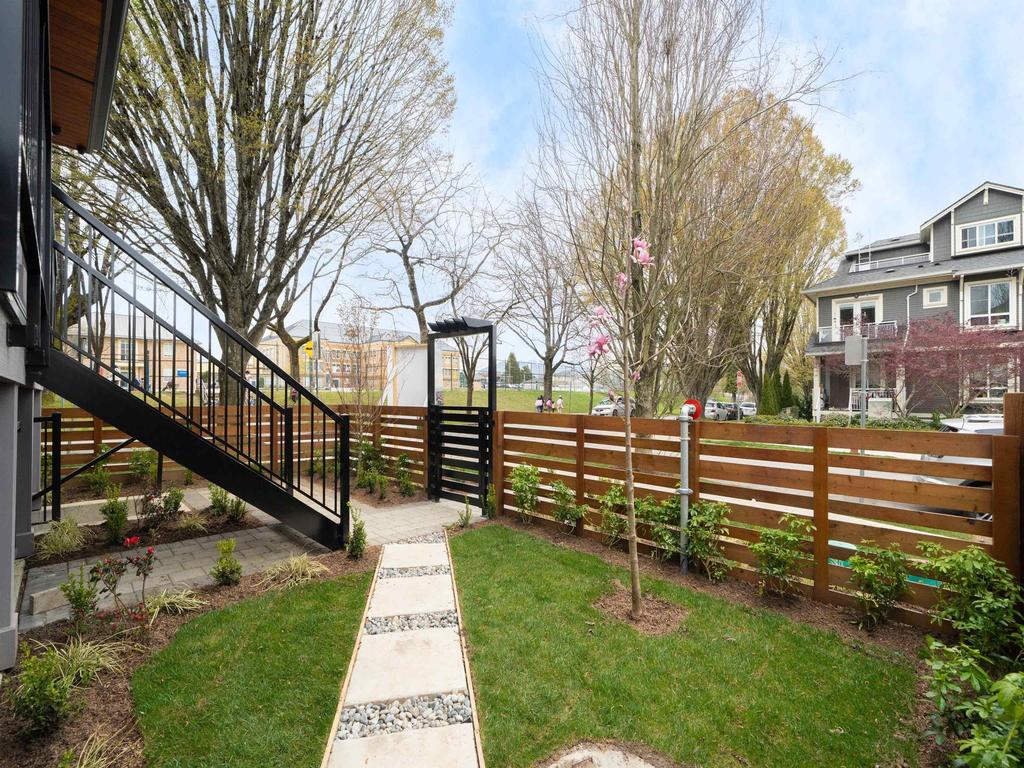 Listing Image for R3110785