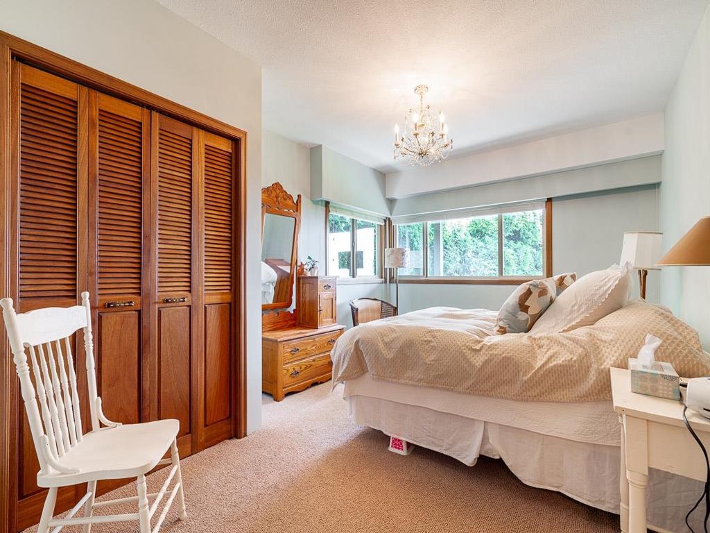 Listing Image for R3110786