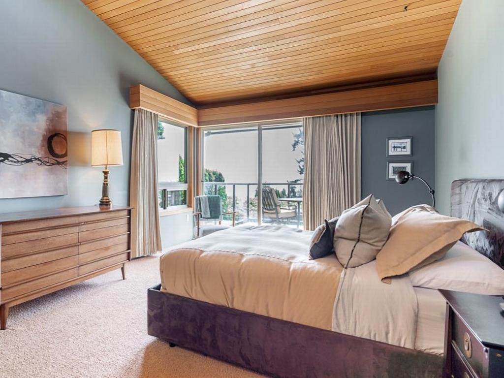 Listing Image for R3110786