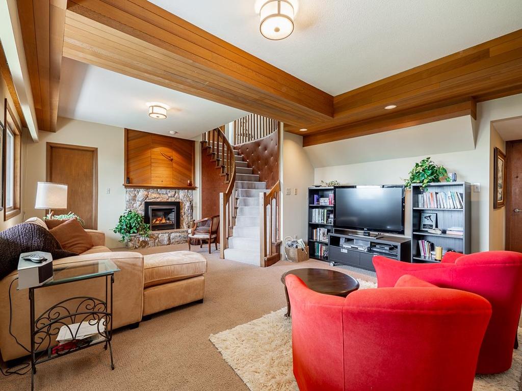 Listing Image for R3110786