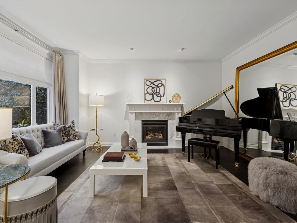 Listing Image for R3110790