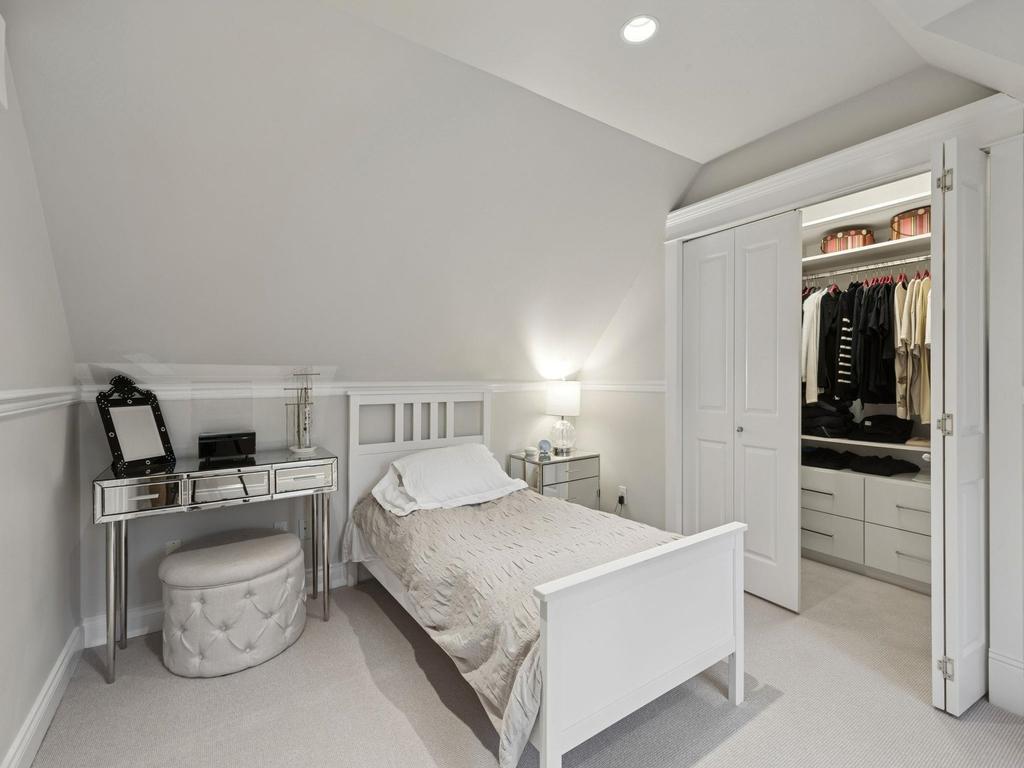 Listing Image for R3110790