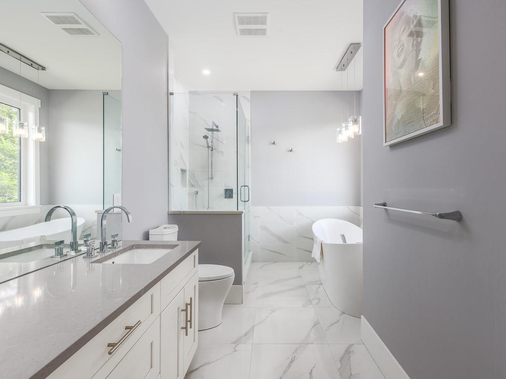 Listing Image for R3110801