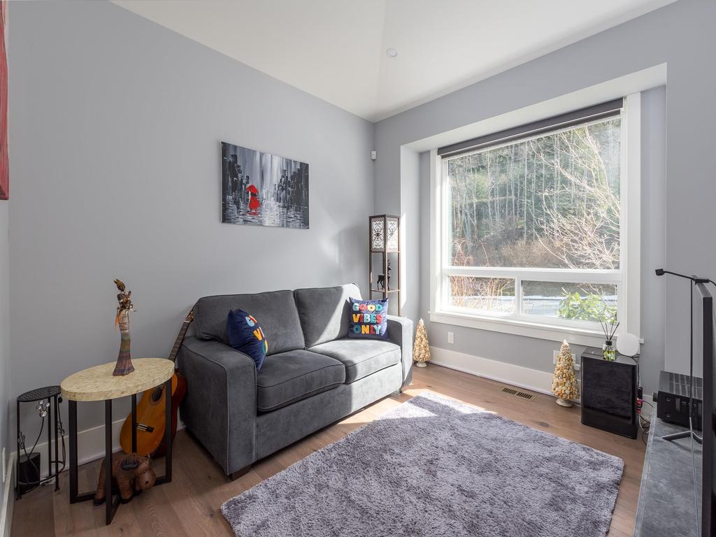 Listing Image for R3110801