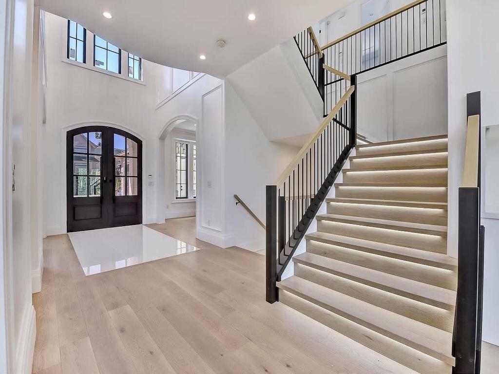 Listing Image for R3110805