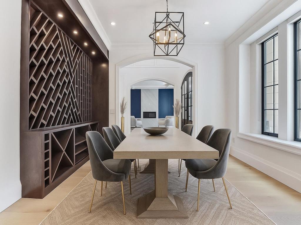 Listing Image for R3110805