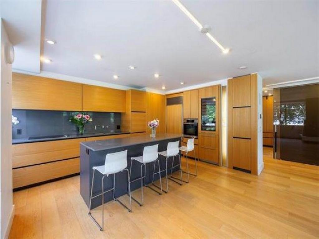 Listing Image for R3110807