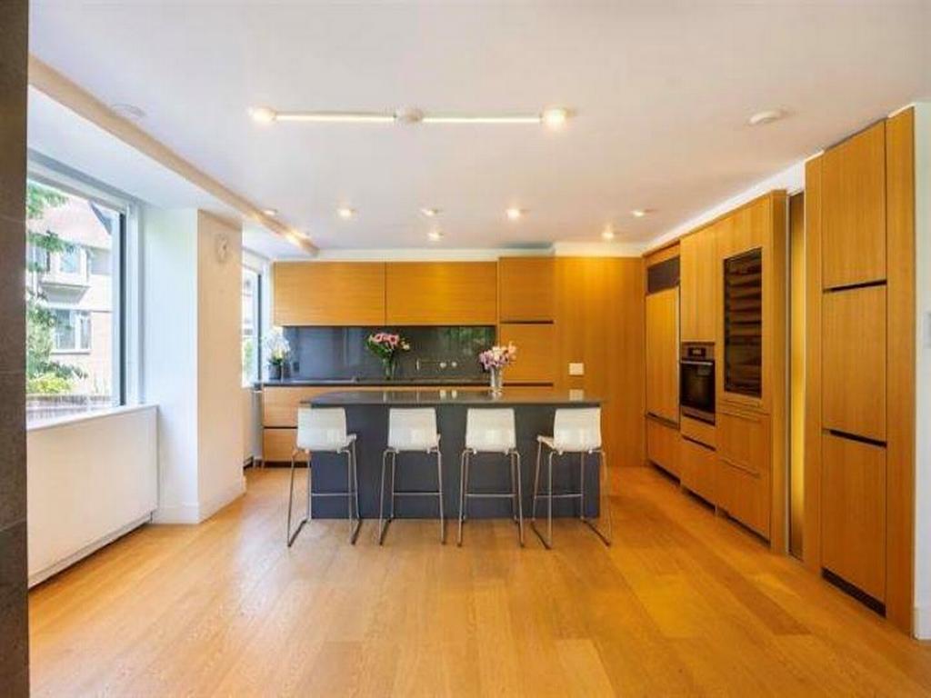 Listing Image for R3110807