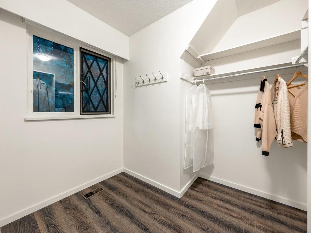 Listing Image for R3110809