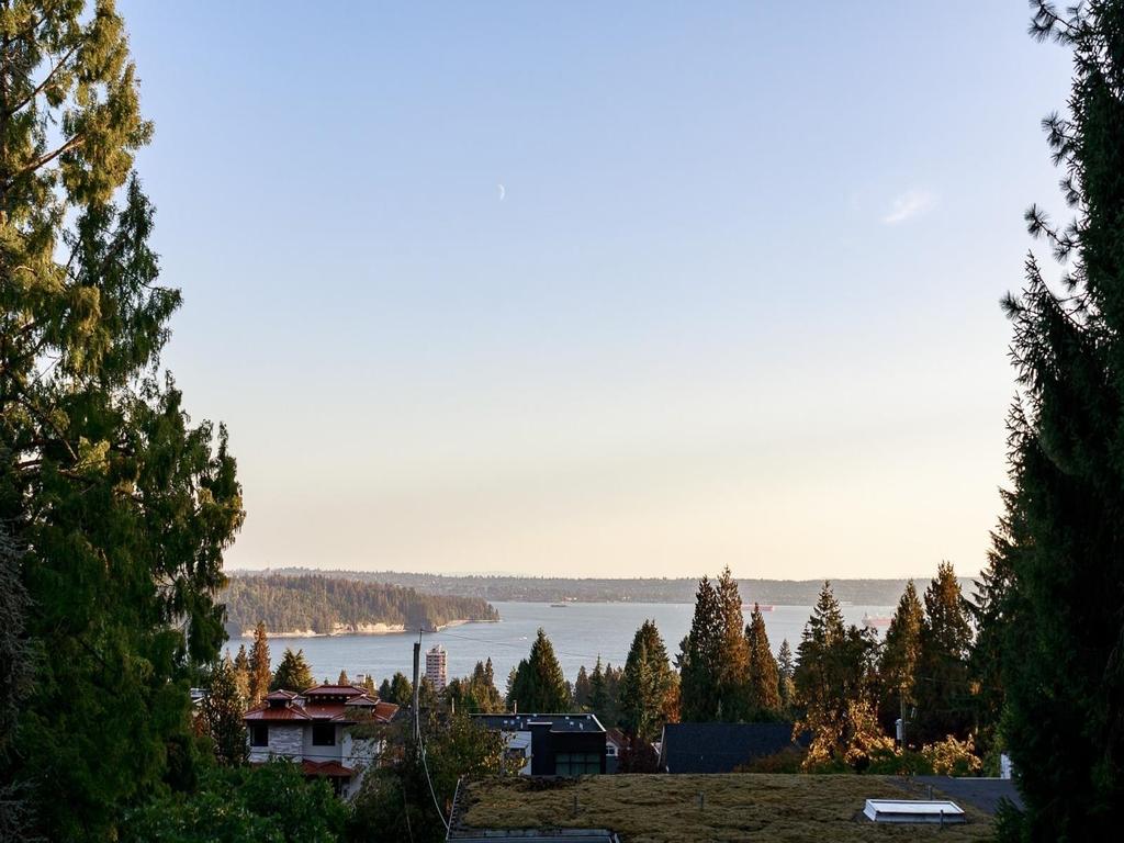 Listing Image for R3110809