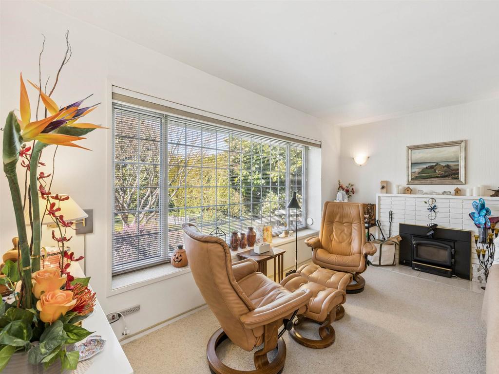 Listing Image for R3110810