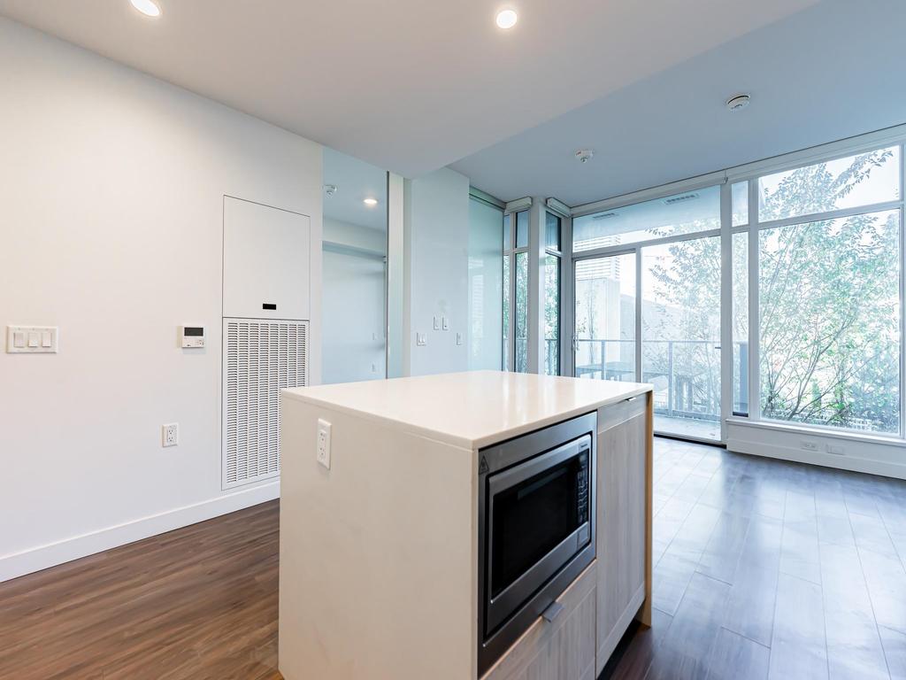 Listing Image for R3110815