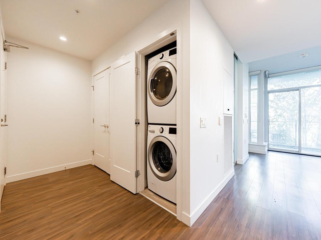 Listing Image for R3110815