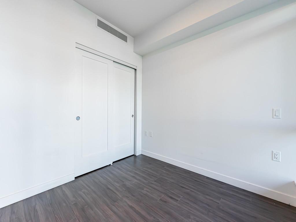 Listing Image for R3110815