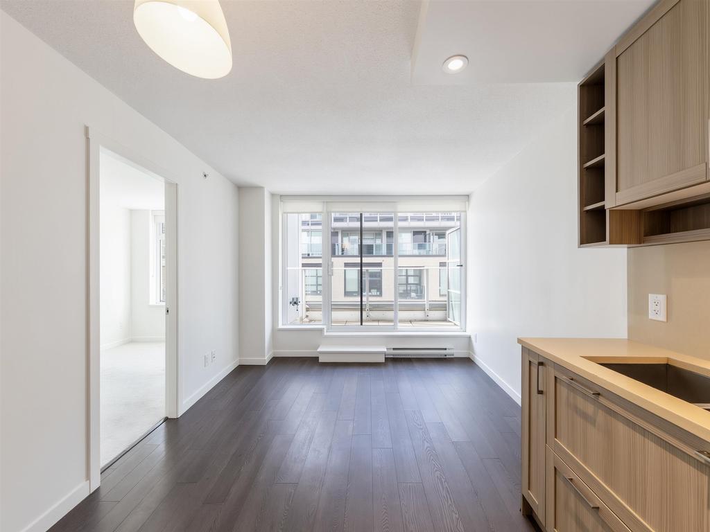 Listing Image for R3110819