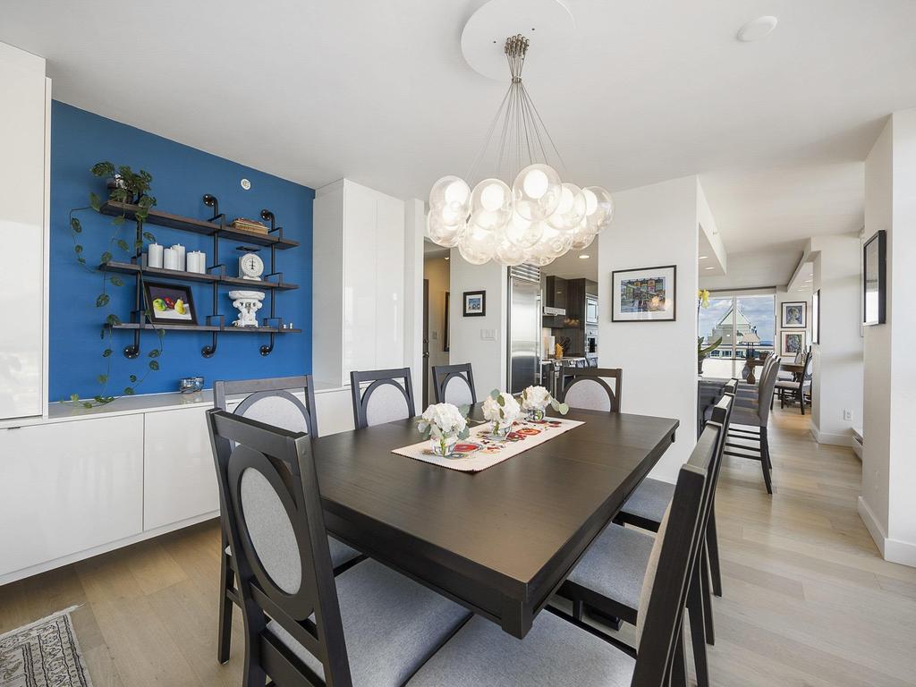 Listing Image for R3110828