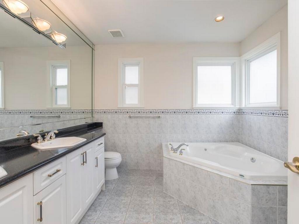 Listing Image for R3110838