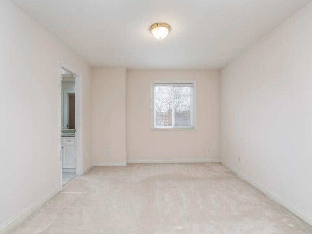 Listing Image for R3110838