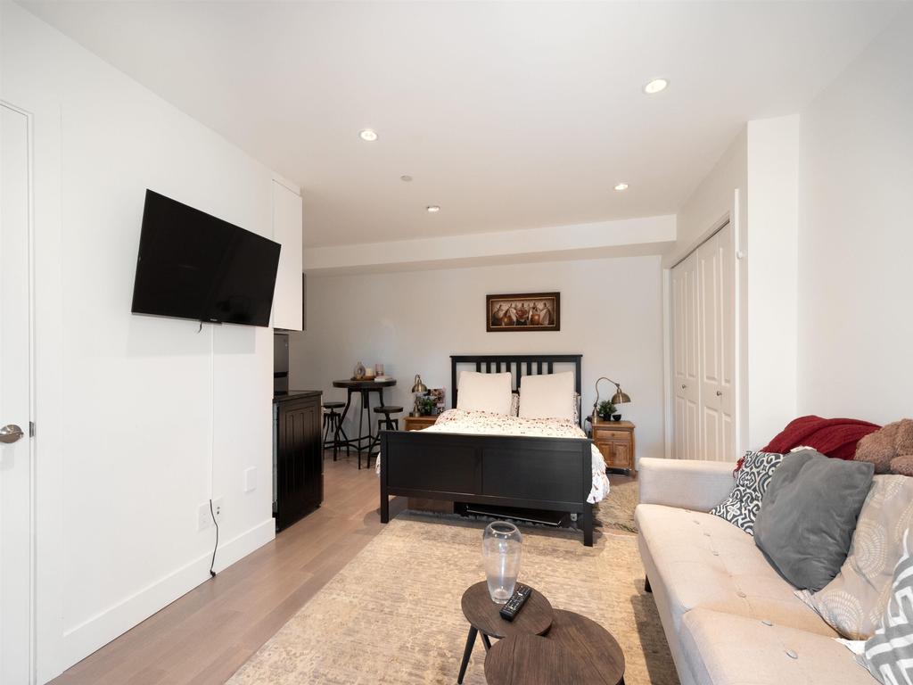 Listing Image for R3110841