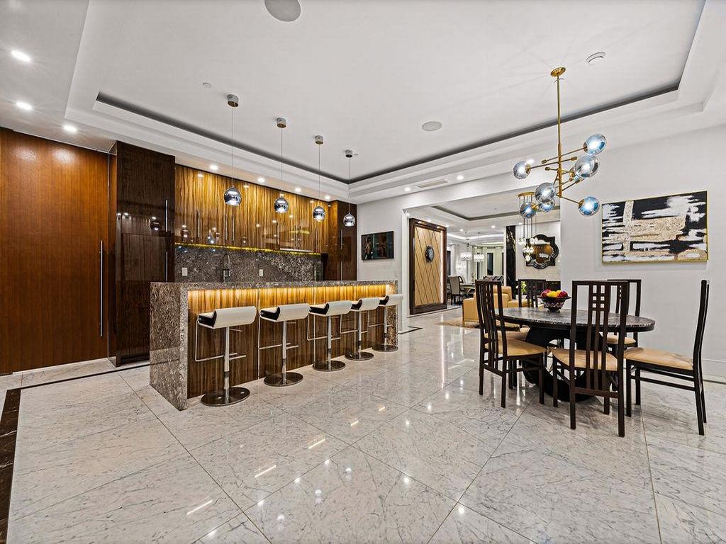 Listing Image for R3110857