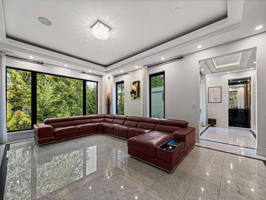 Listing Image for R3110857