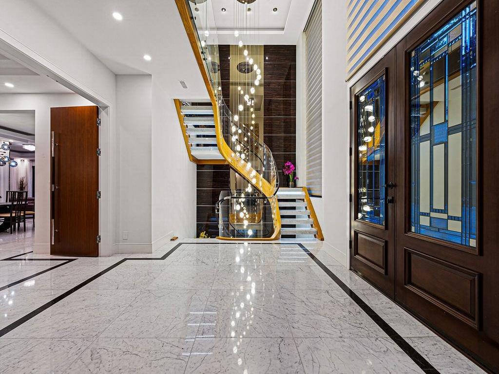 Listing Image for R3110857