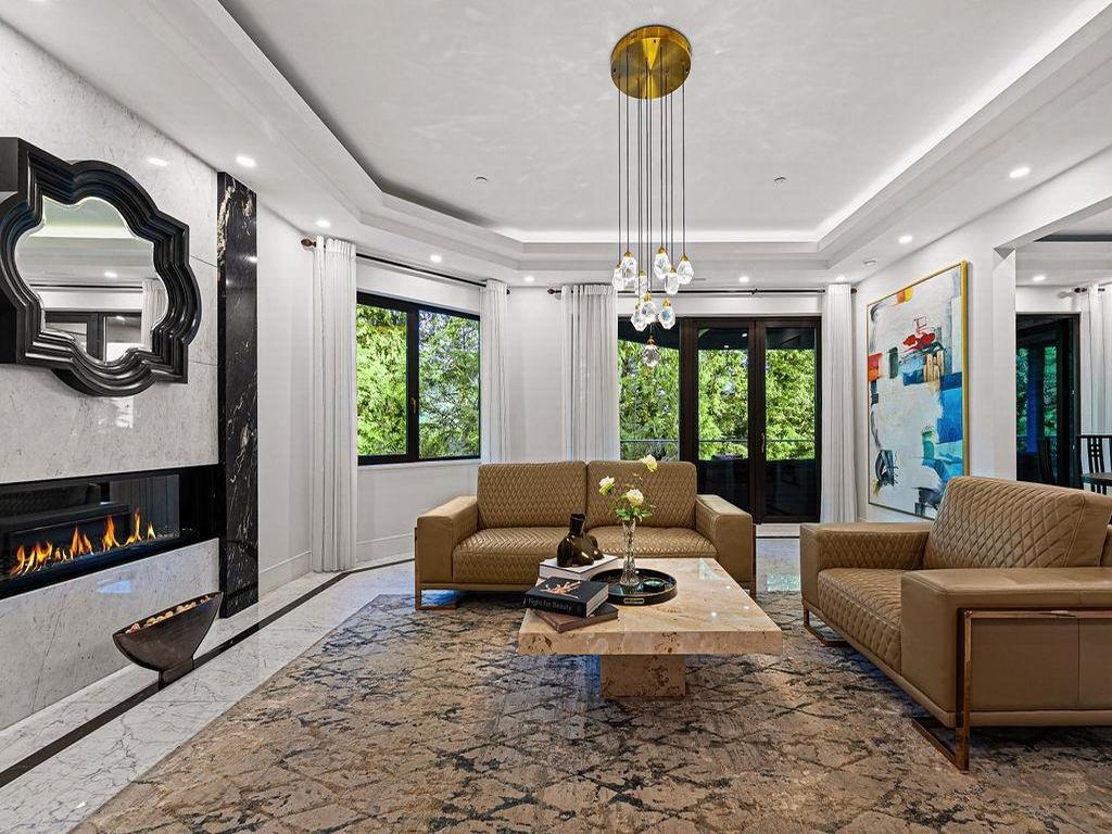 Listing Image for R3110857