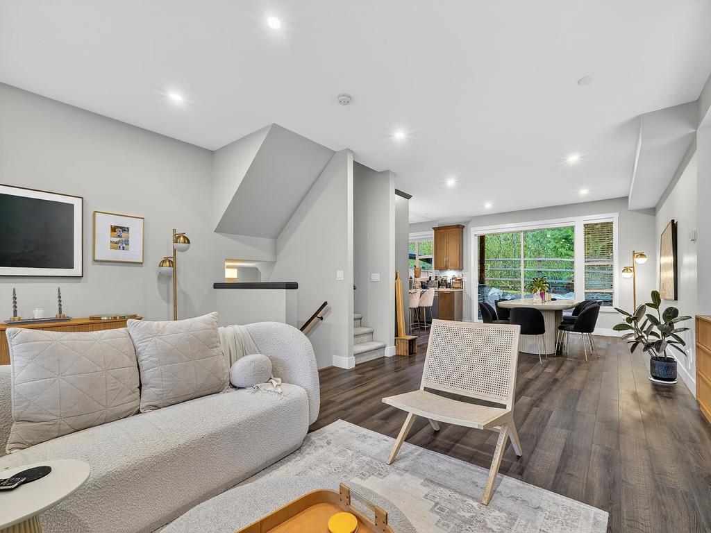 Listing Image for R3110863