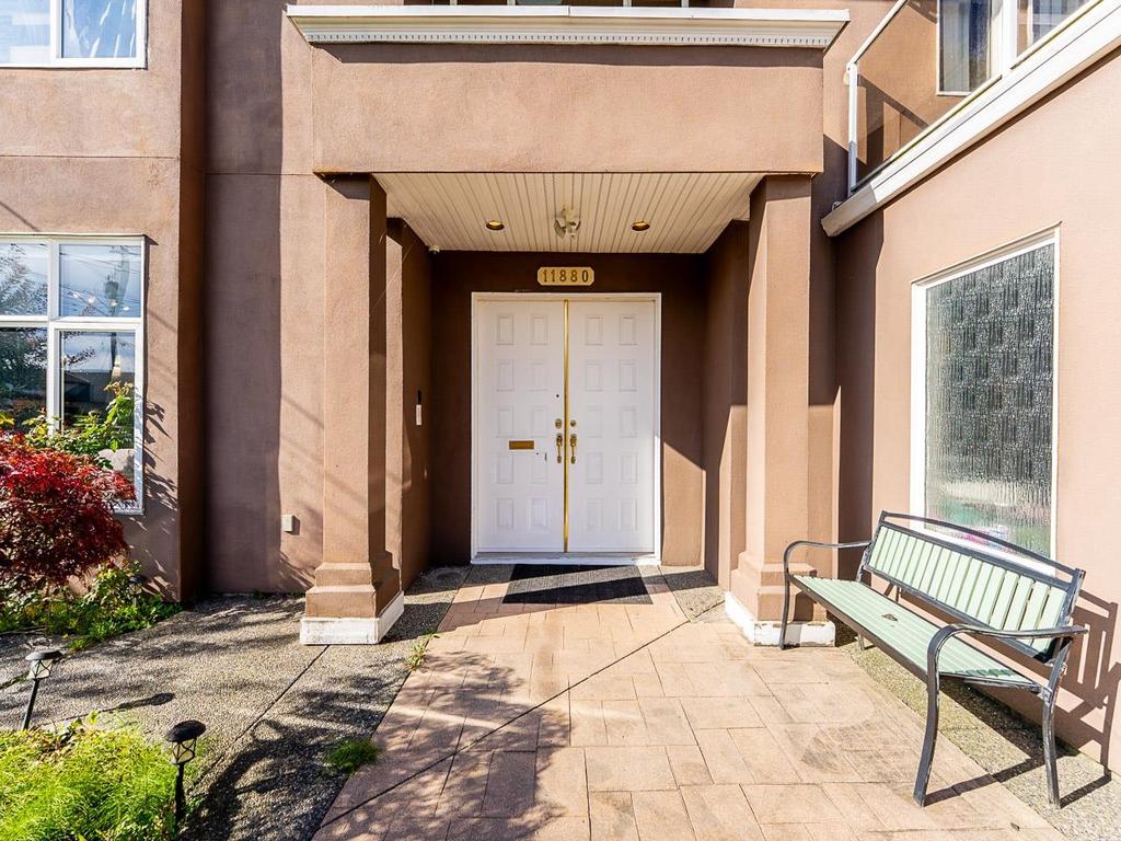 Listing Image for R3110870