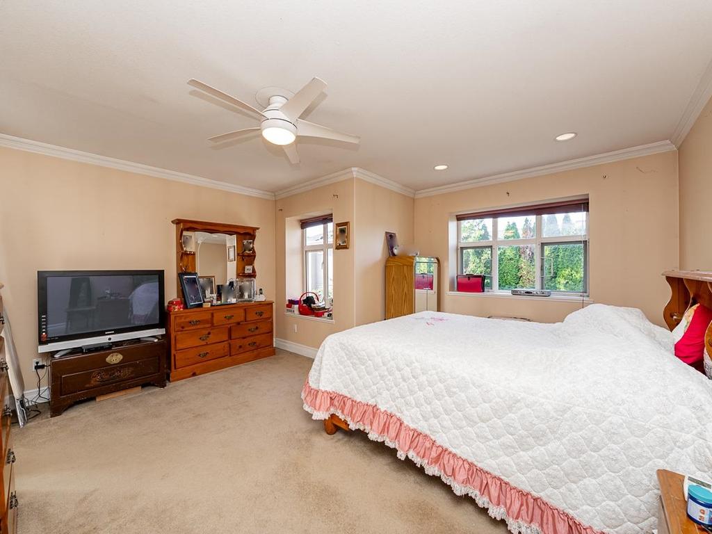 Listing Image for R3110870