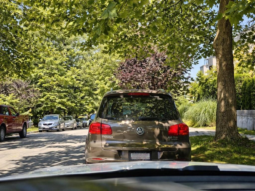 Listing Image for R3110889