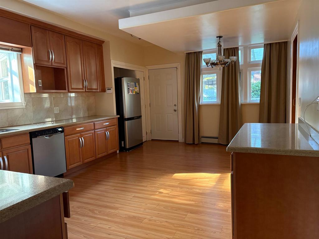 Listing Image for R3110892