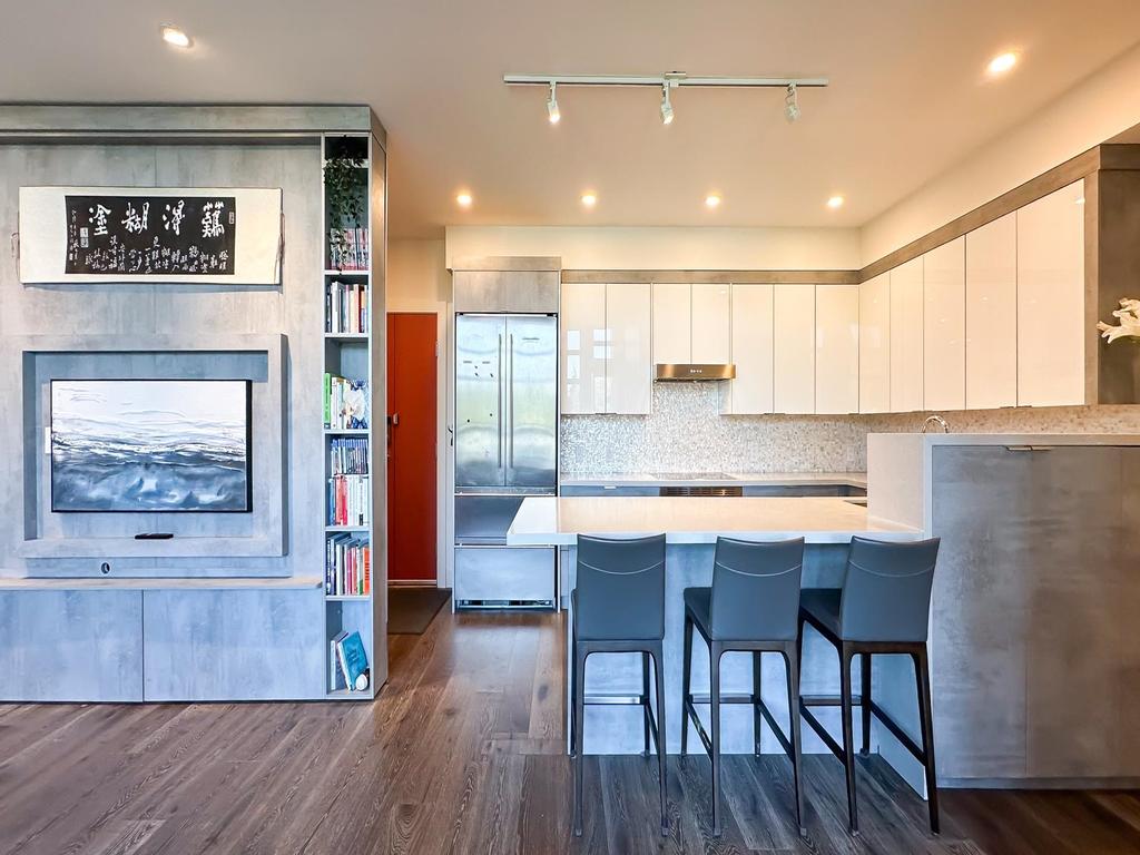 Listing Image for R3110904