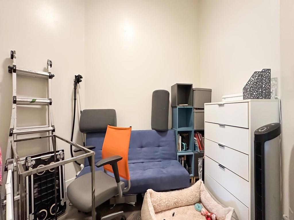 Listing Image for R3110904