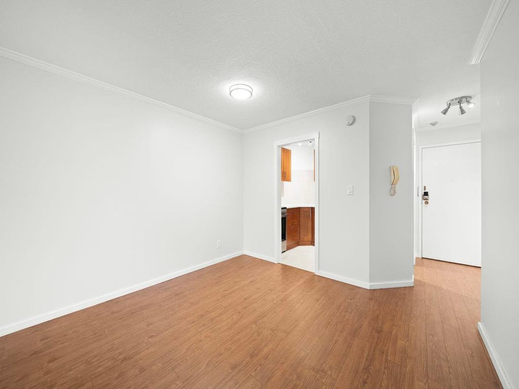 Listing Image for R3110909