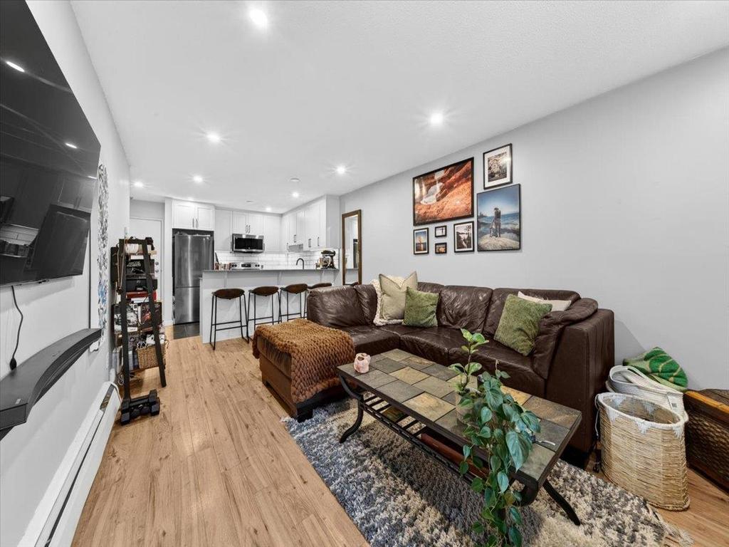 Listing Image for R3110910