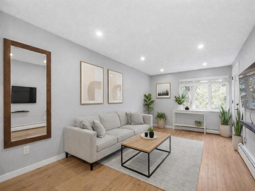 Listing Image for R3110910