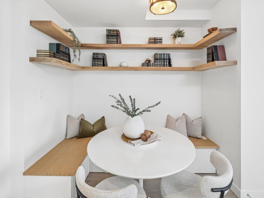 Listing Image for R3110912