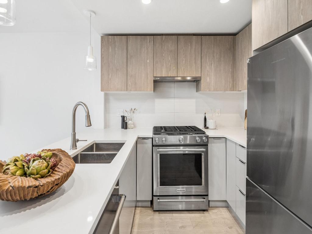 Listing Image for R3110912