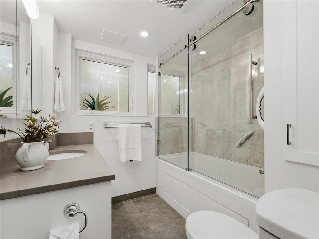 Listing Image for R3110915