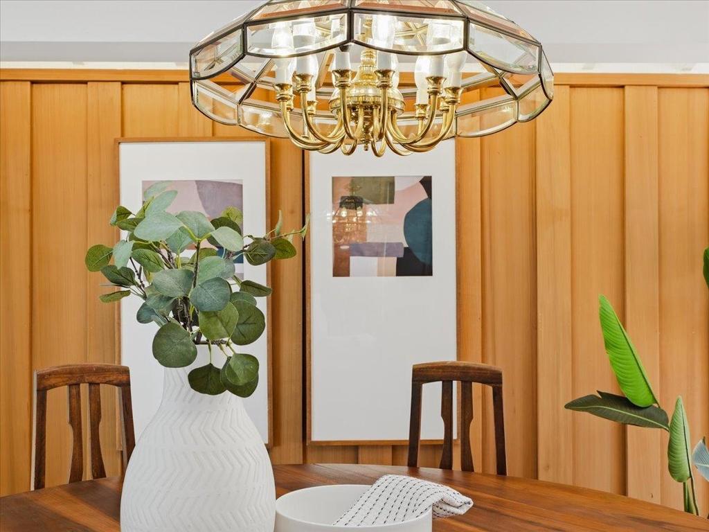 Listing Image for R3110915