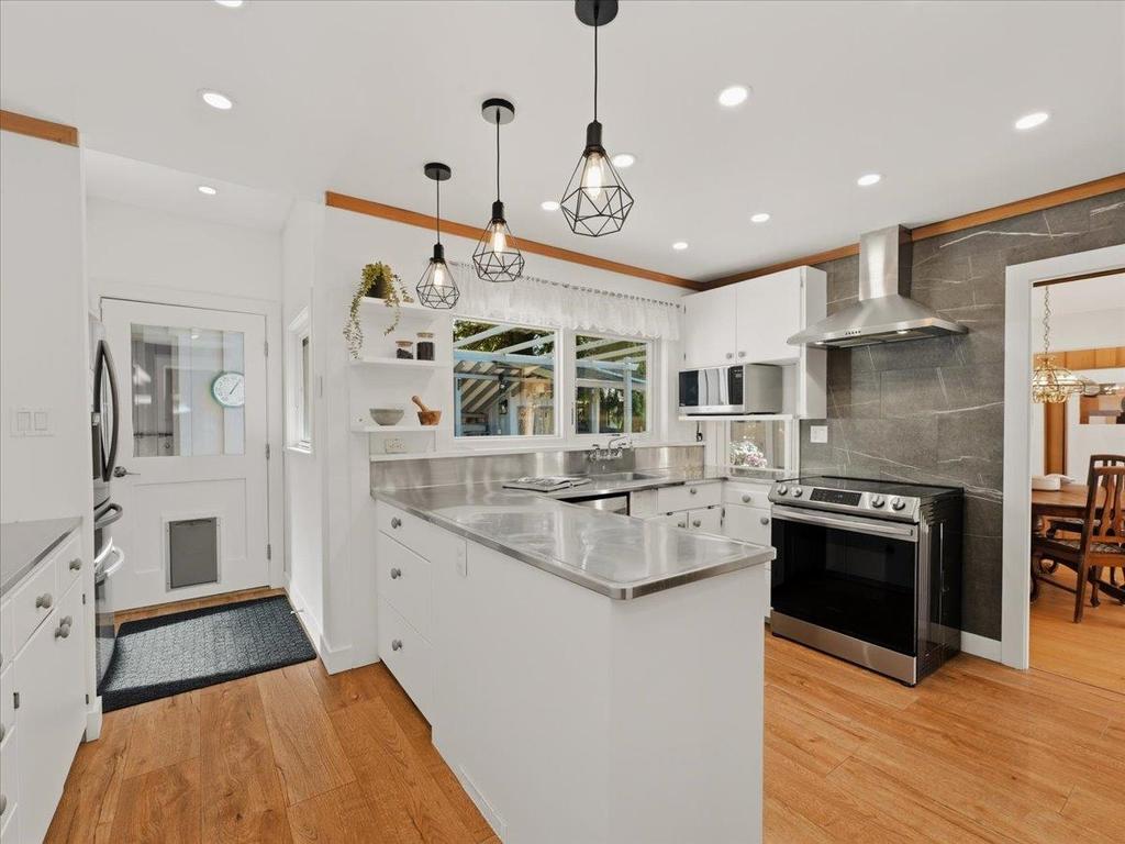 Listing Image for R3110915