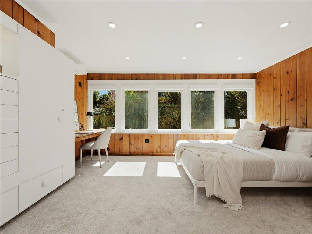 Listing Image for R3110915