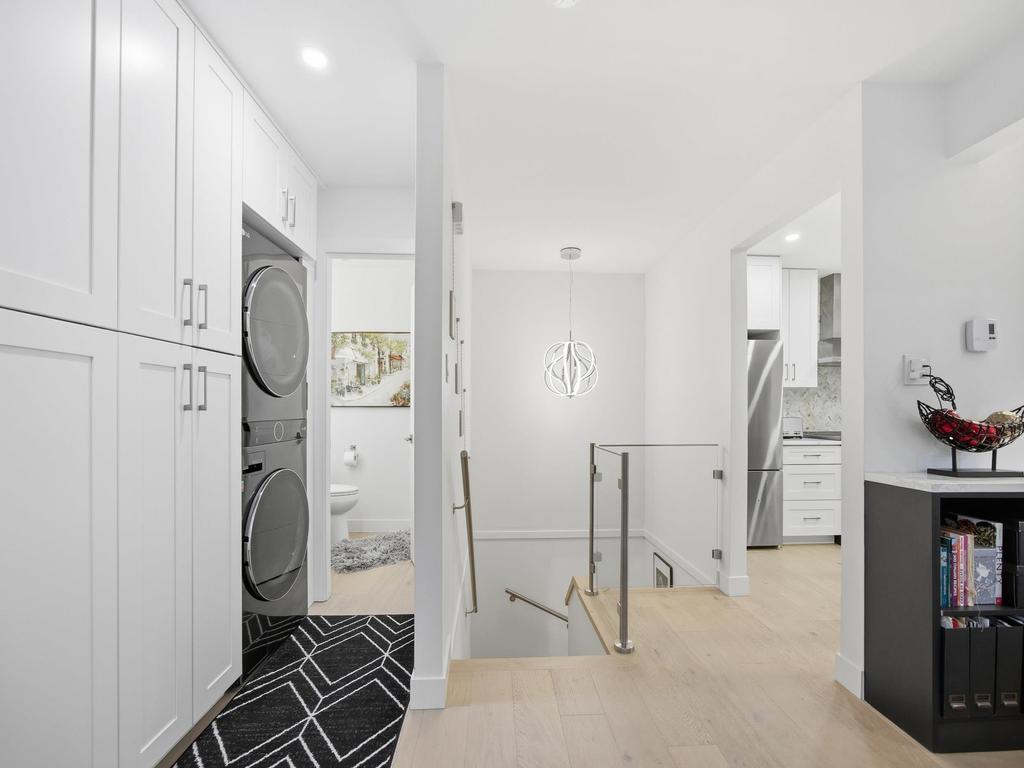 Listing Image for R3110922