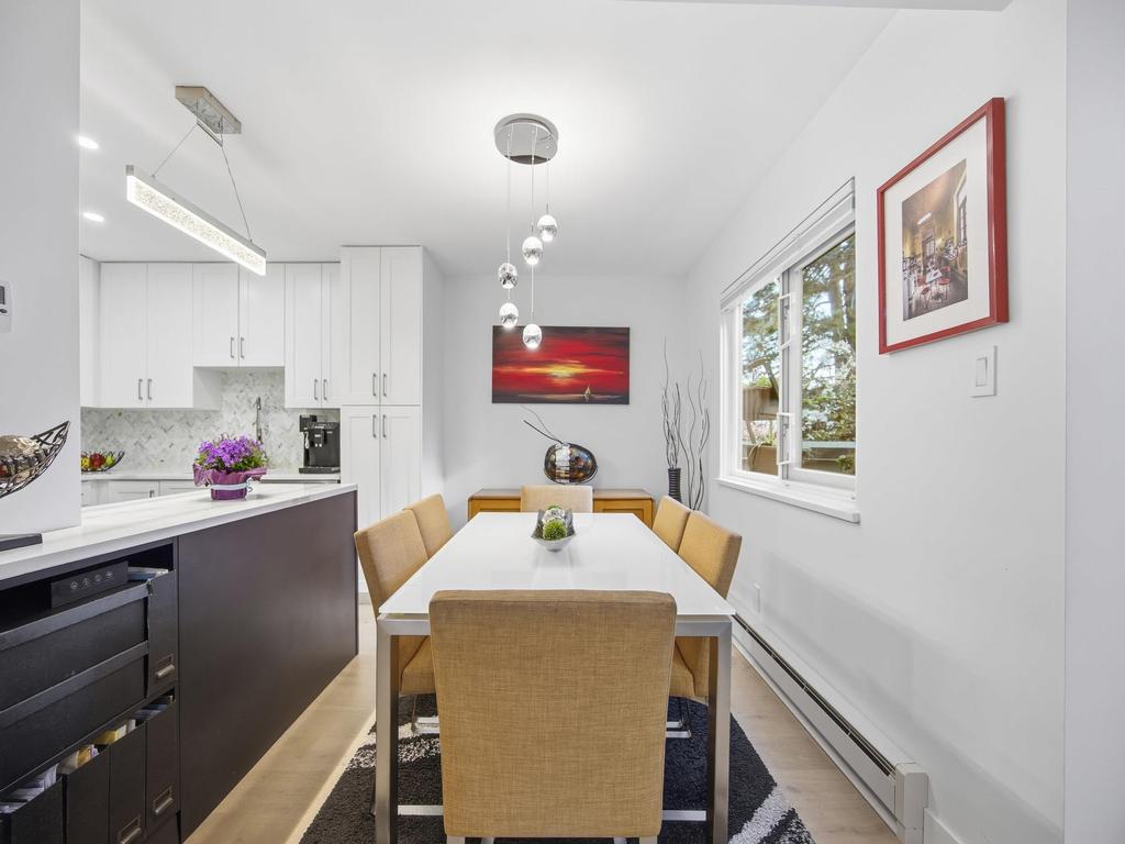 Listing Image for R3110922