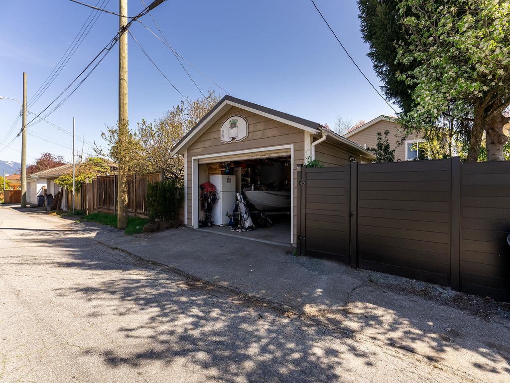 Listing Image for R3110923