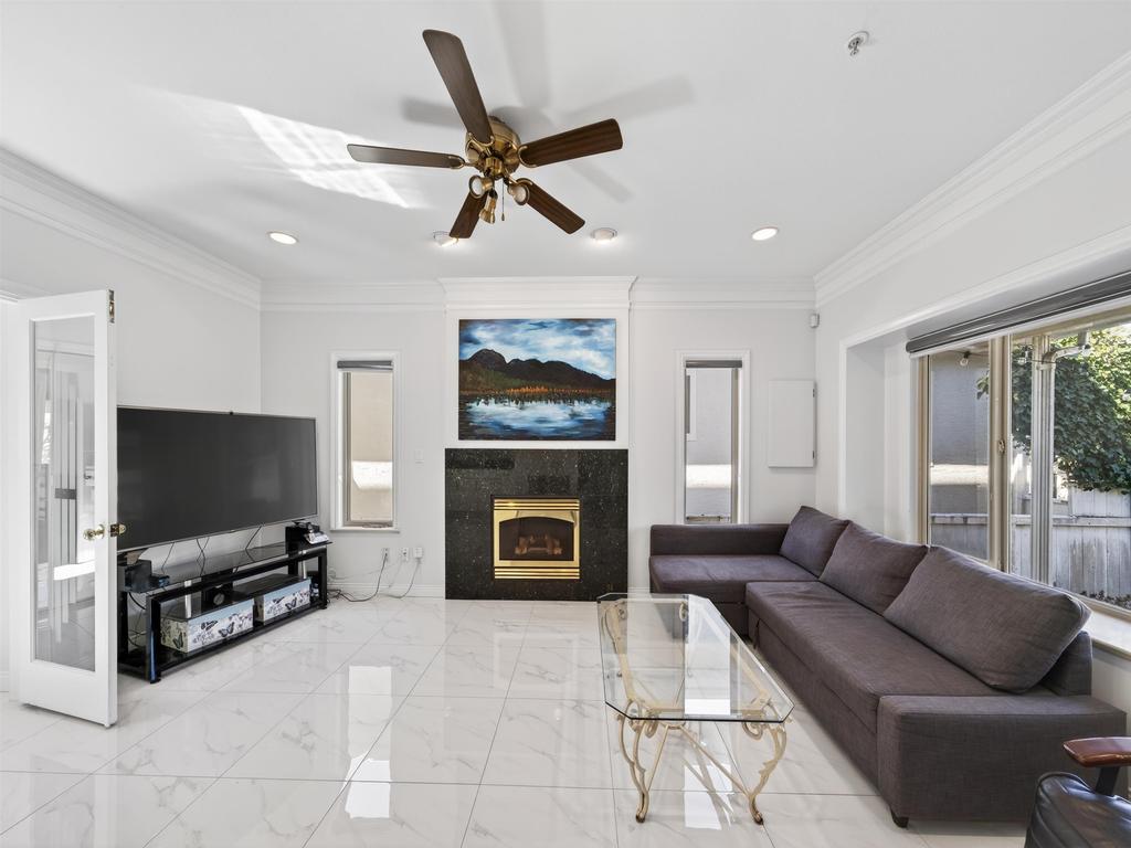 Listing Image for R3110925