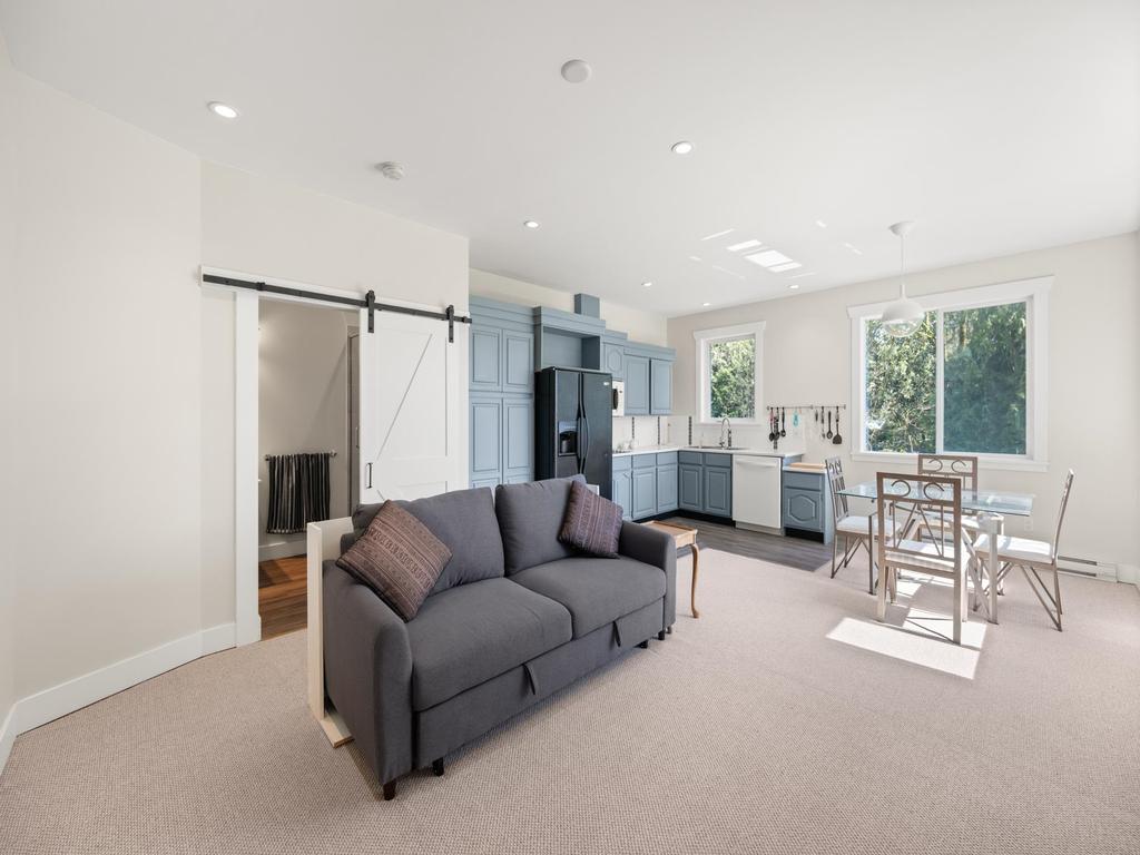 Listing Image for R3110926